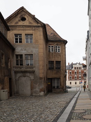Zugemauert